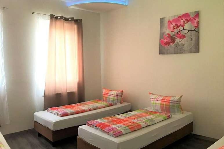 Hostel "Berkut" Nuremberg Extérieur photo