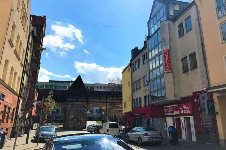 Hostel "Berkut" Nuremberg Extérieur photo